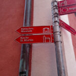 Museums Wegweiser panneau