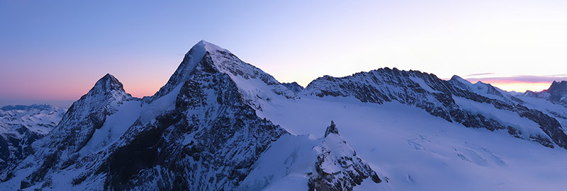 Ostgrat montagnes ciel rose smart city livecam