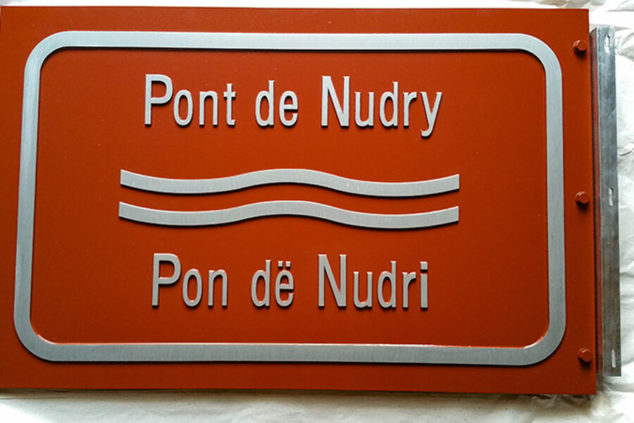 Lorem plaques et signalisation
