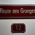 plaques rues batiment