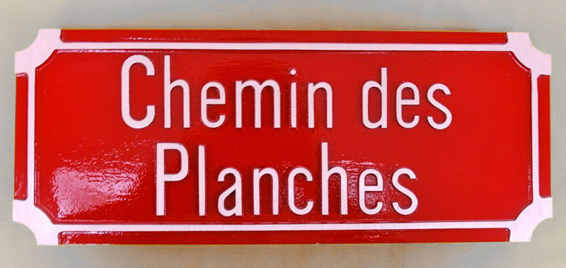 plaques rues batiment