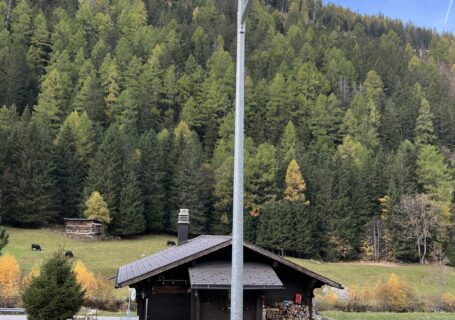 Luminaire LED solaire intelligent